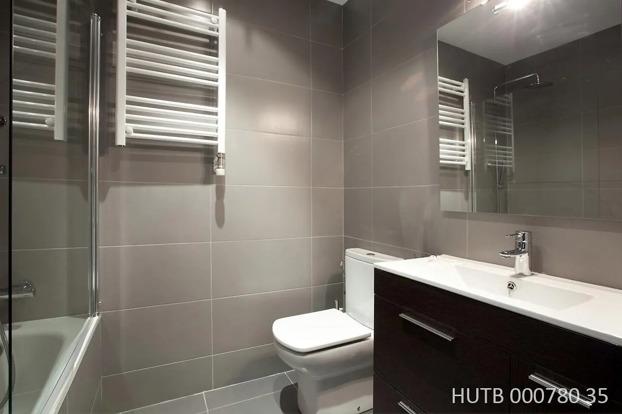 Alcam Encants Plus Barcelona Apartment