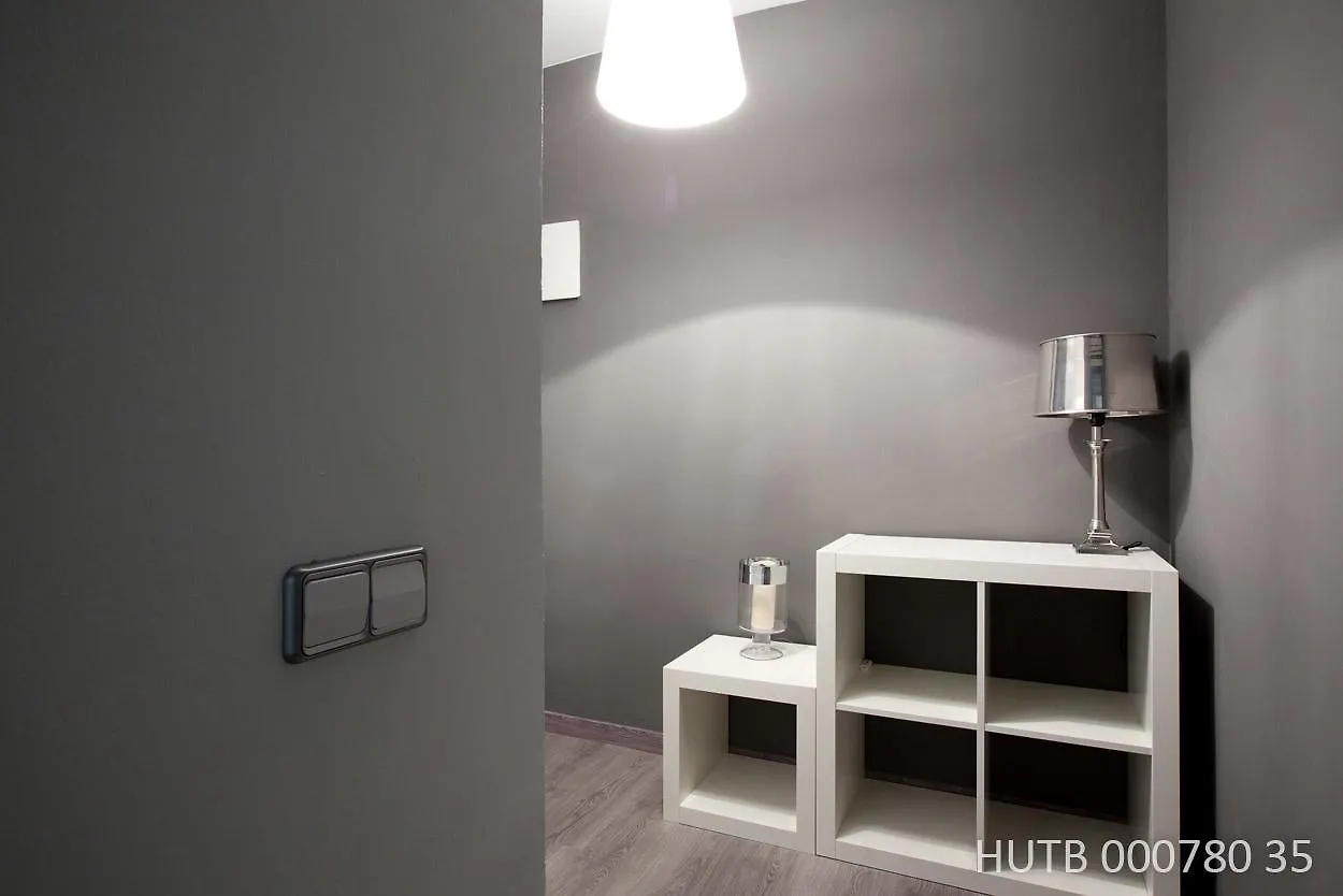 Alcam Encants Plus Barcelona Apartment