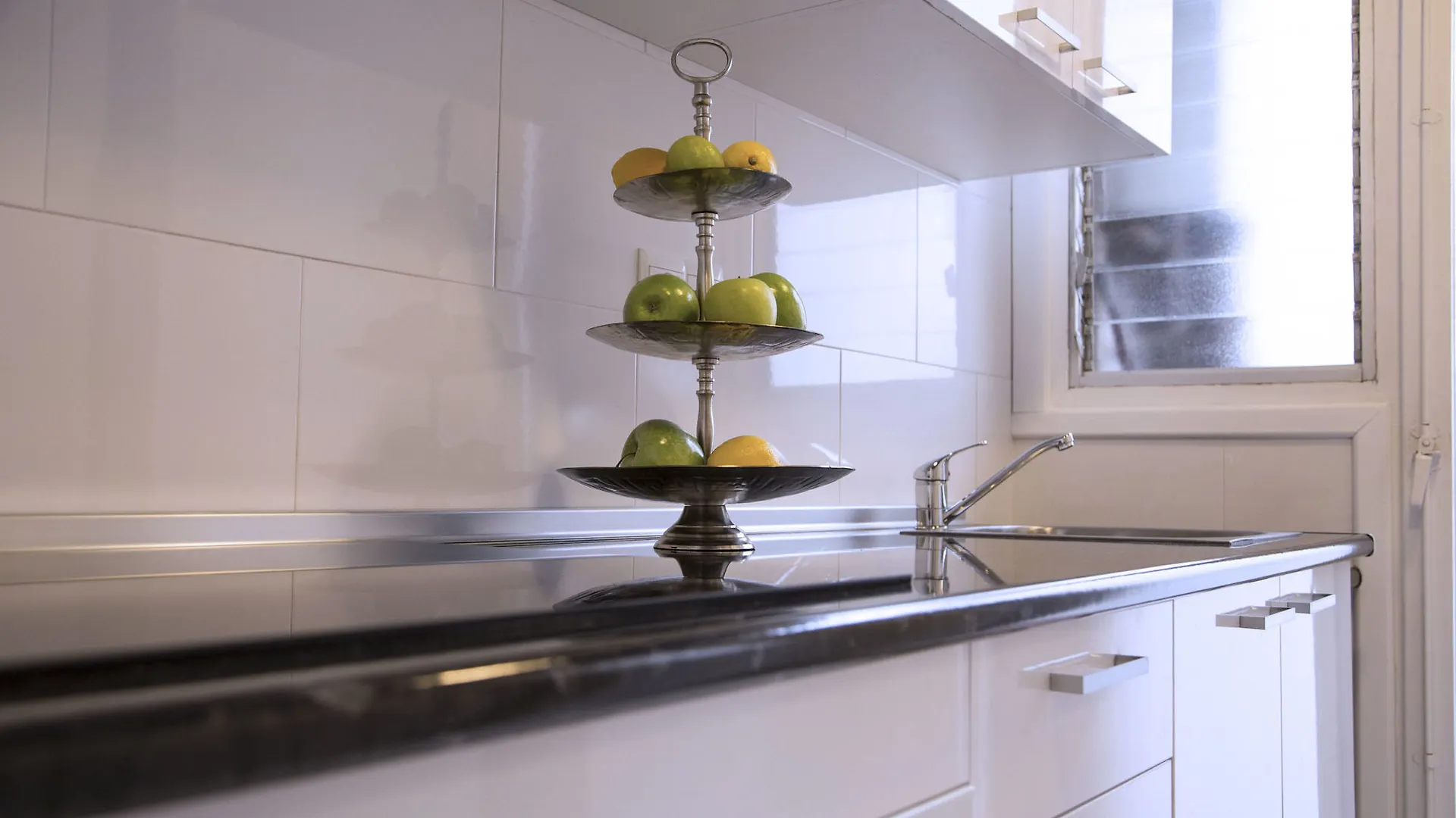 Alcam Encants Plus Barcelona Apartment